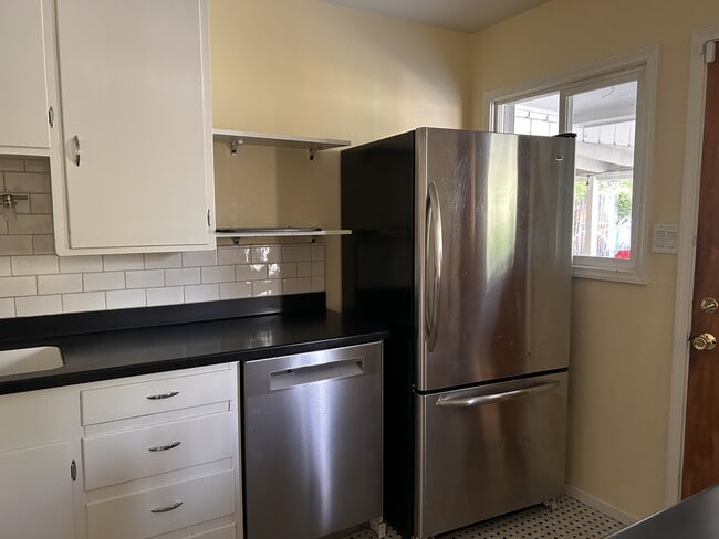 Photo - 1705 Elmcrest Dr