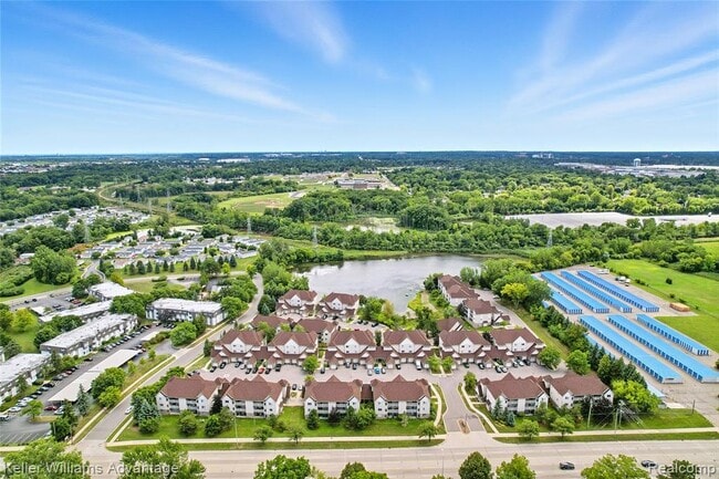 Photo - 863 Brandon Ave