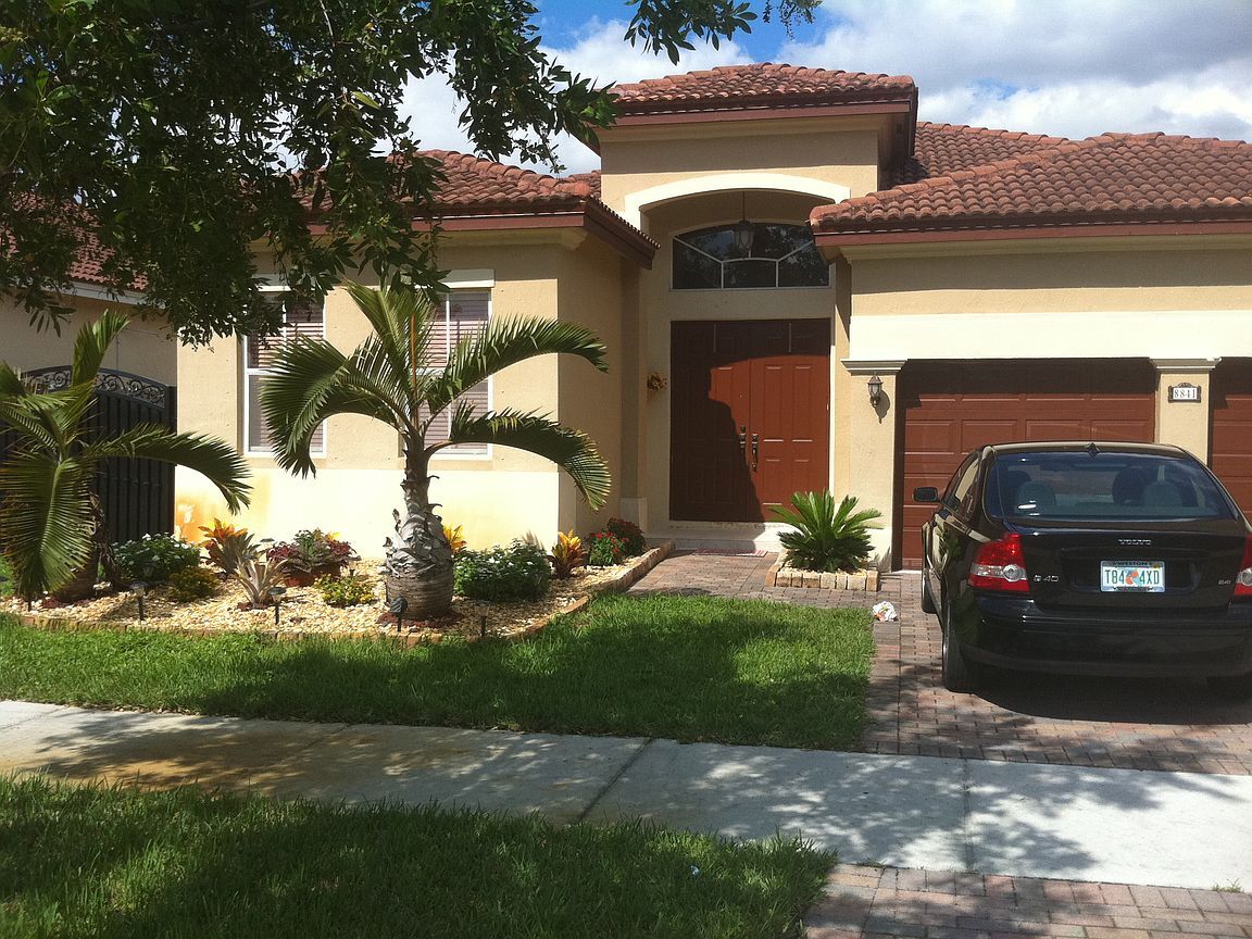 Photo - 8841 NW 178th St Casa