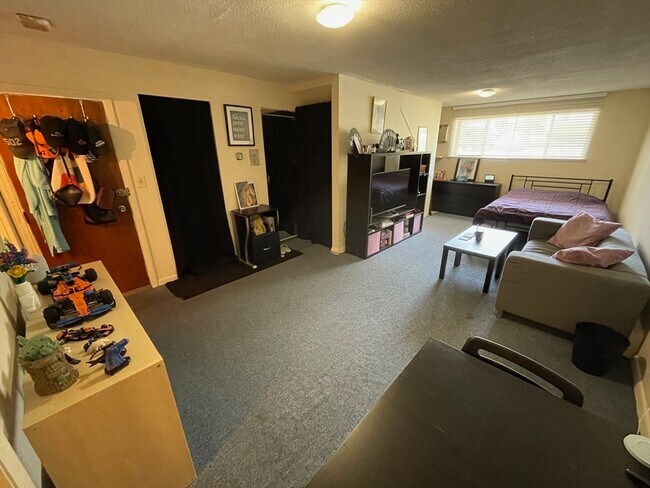 Photo - 73 Charlesbank Rd Unit 101