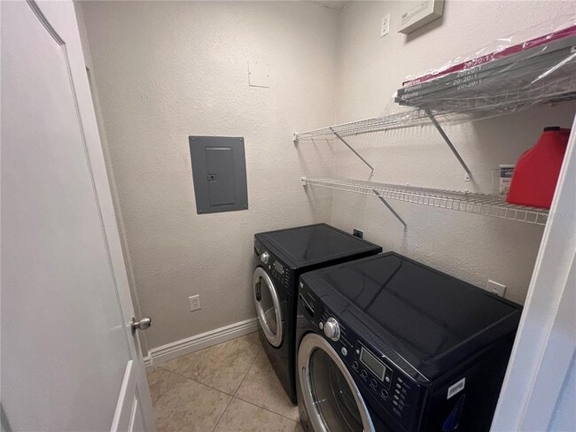 Photo - 2705 Via Murano Unidad 129