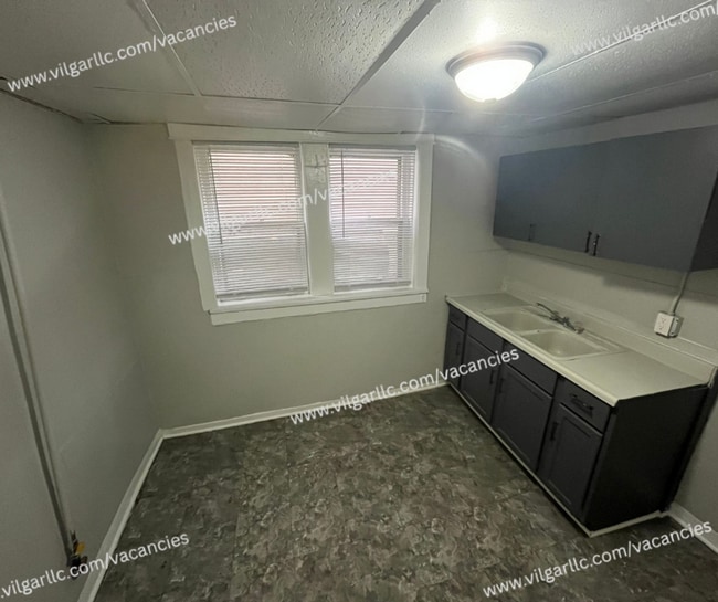 Photo - 658 Connecticut St Unit Bottom (Basement)