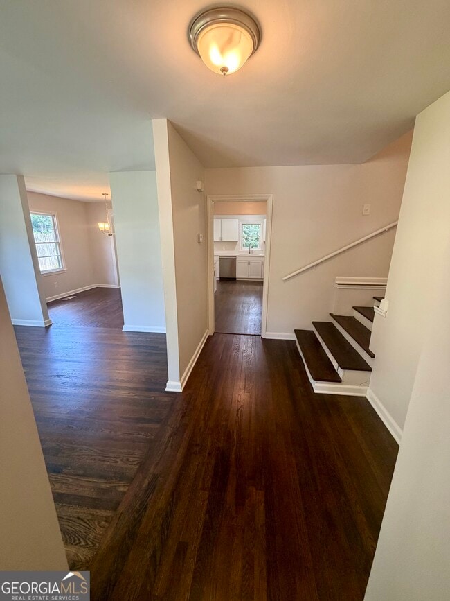 Photo - 107 Stanley Terrace