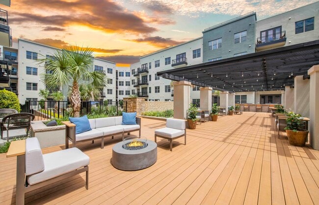 Photo - MAA Katy Trail