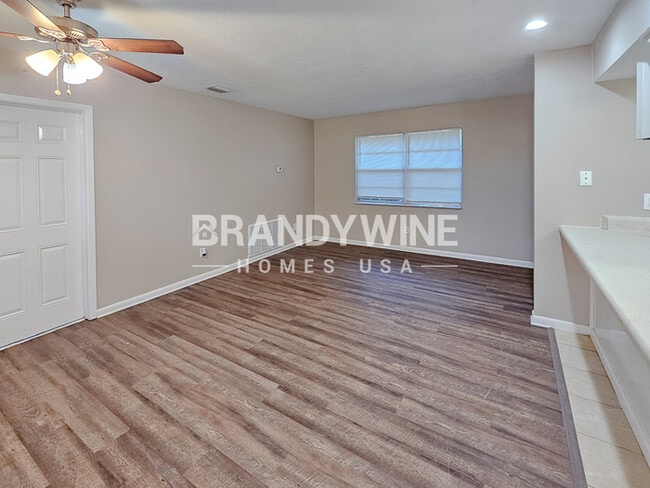 Photo - 318 Terrace Dr