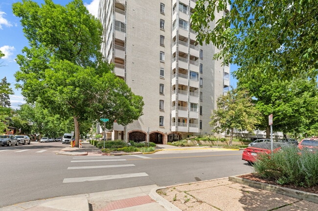 Building Photo - 1200 N Humboldt St Unit 101 Rental