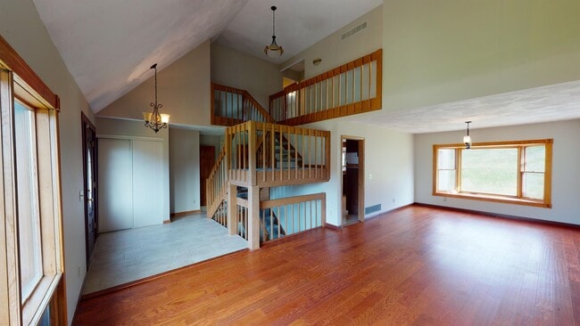 Photo - 3922 Ridgedale Dr