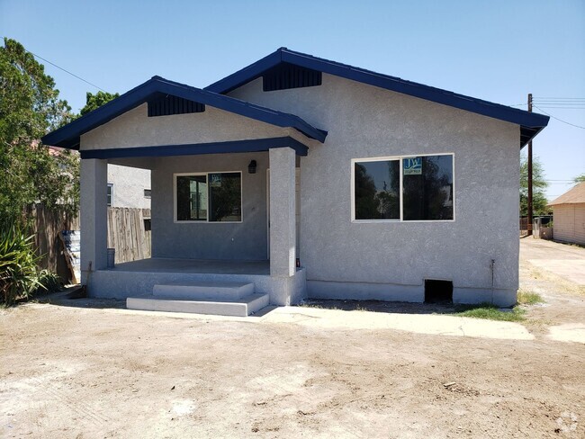 Building Photo - 3-Bedroom, 2-Bath Home for Rent in Beautif...