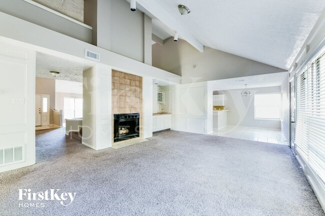 Photo - 8511 Stagewood Dr