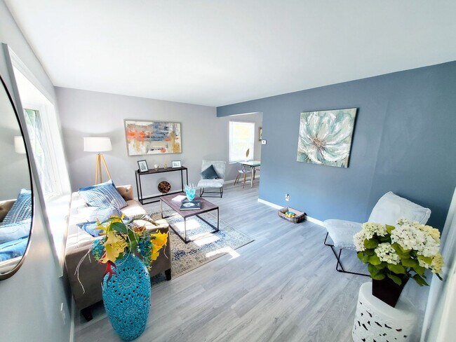 Photo - 4 Bed - 1 Bath Cape Cod for Rent