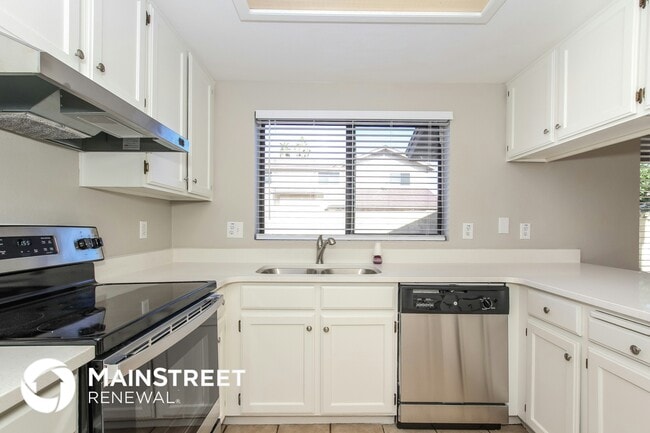 Photo - 6520 W Paradise Ln