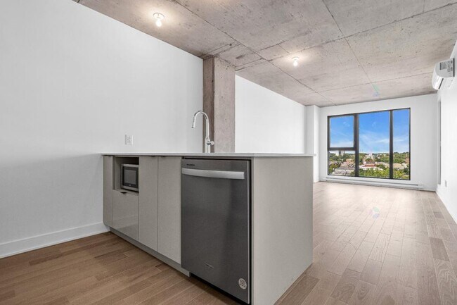 Photo - 1220 Bd René-Lévesque E