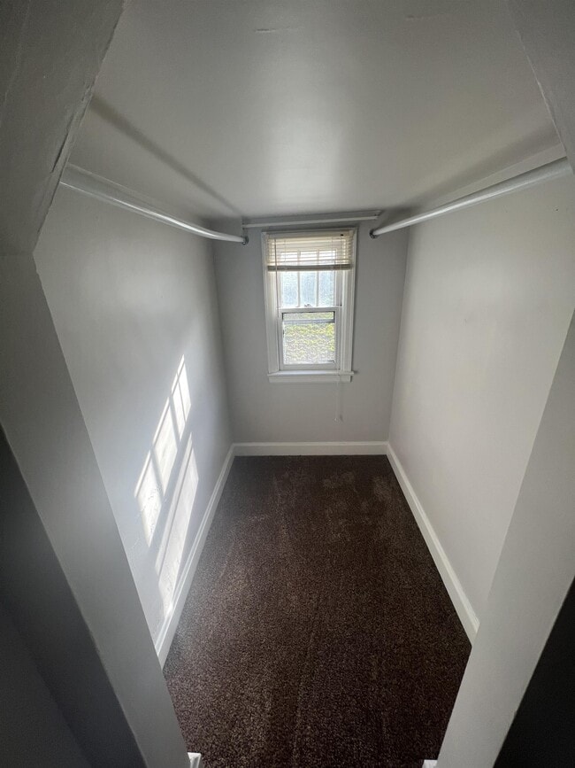Photo - 1016 E Brookside Dr