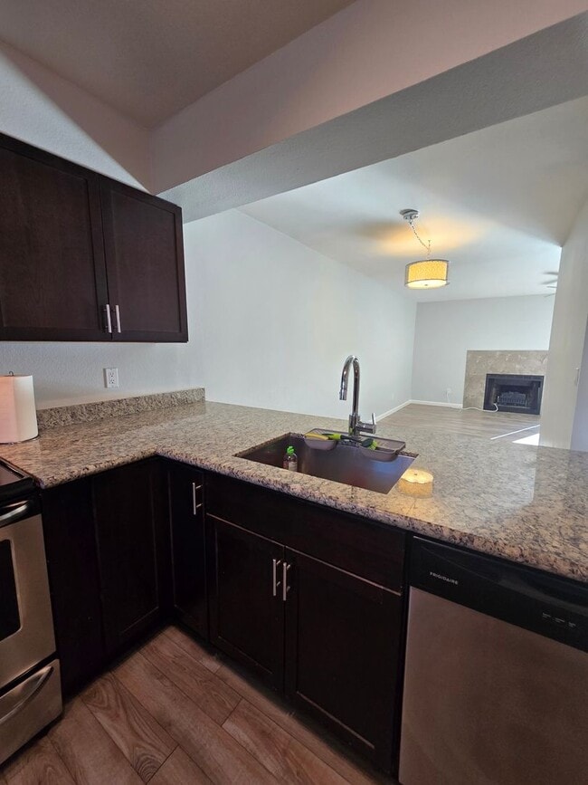 Photo - Wonderful Mountain Meadows "end unit" Unit 55