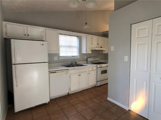 4058 Heritage Valley Ct