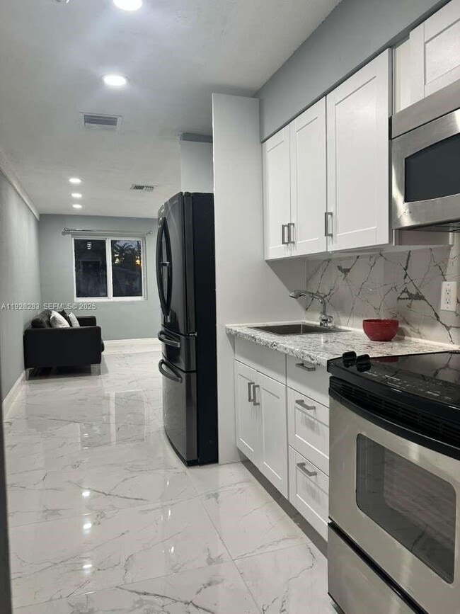 Photo - 4960 SW 28th Terrace