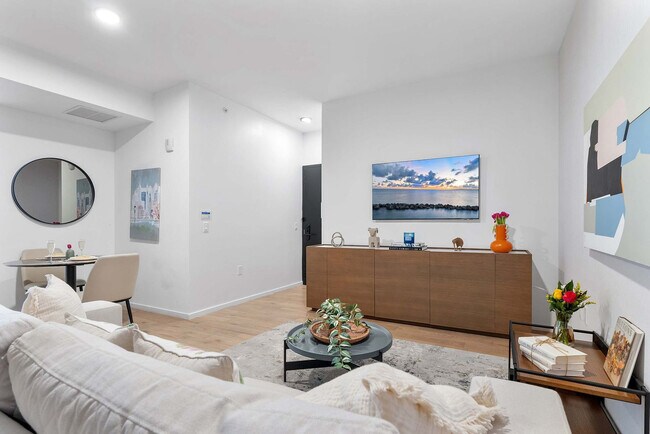 Photo - 398 NE 5th St Unit SI ID1372286P