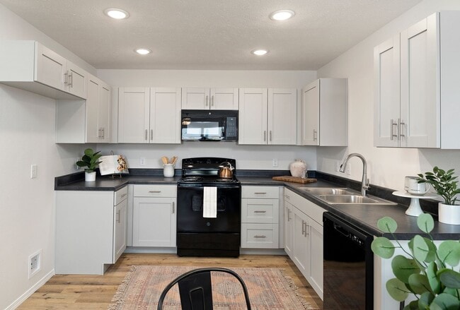 Photo - Brand new duplexes in Republic!
