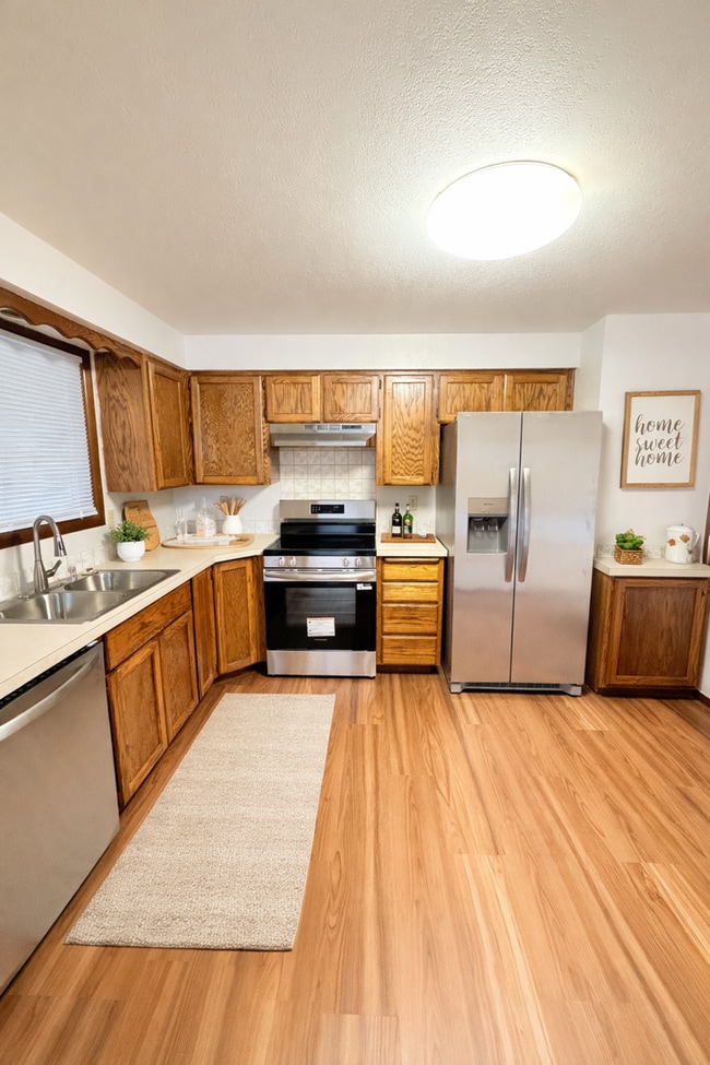 Photo - 9911 N Indian Trail Rd Unidad 9911