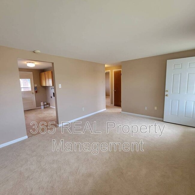 Photo - 2440 W 11th St