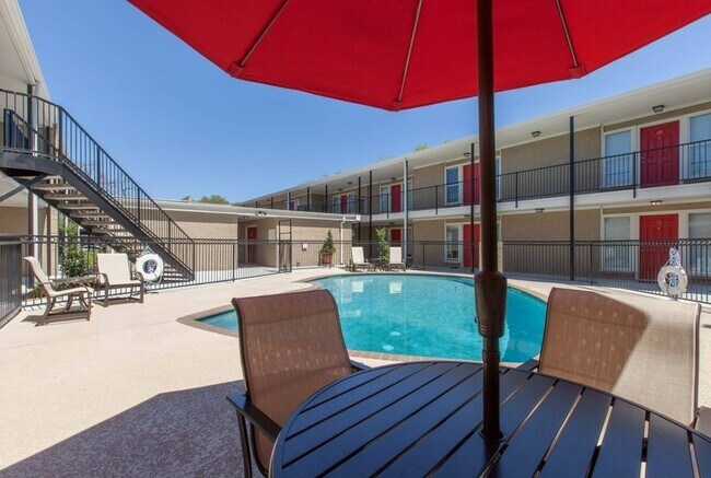835 Heights - 835 Heights Apartments