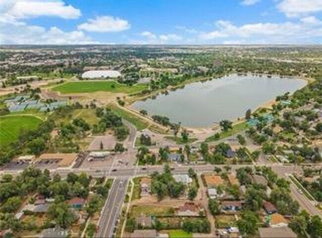 Photo - Historic Hillside 2 Bedroom 2 Bathroom