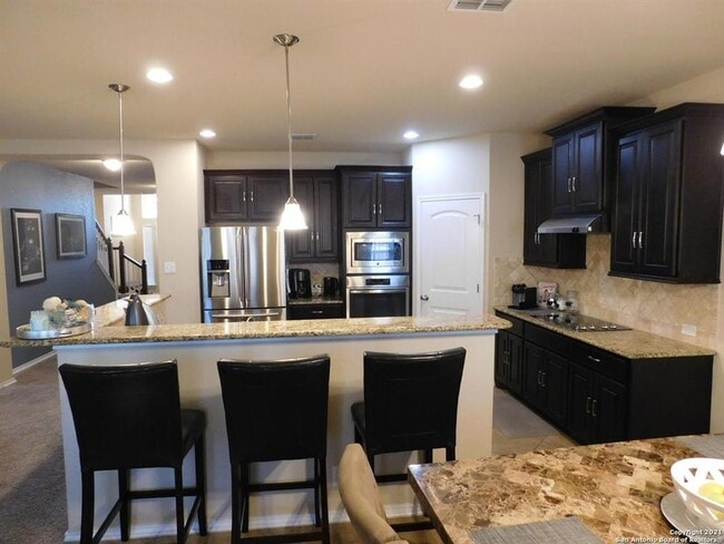 Photo - 9626 Common Law