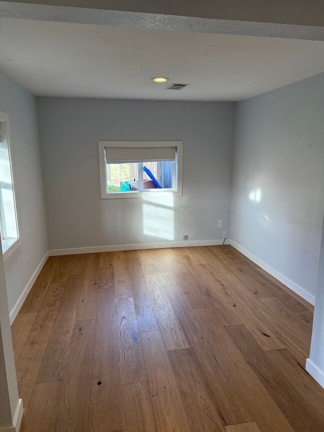 Photo - GARDNER'S DREAM