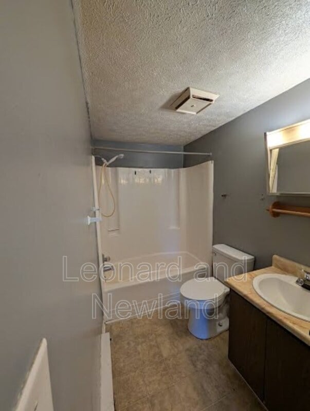 Photo - 214 Patricia Dr