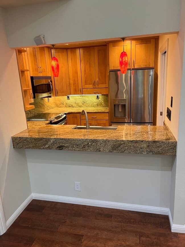 Photo - Palo Alto -Updated 3 Bedroom Condo In A Highly Sought After Neighborhood