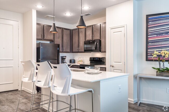 Photo - Modern 1-Bed with City Views! Unidad MKCL