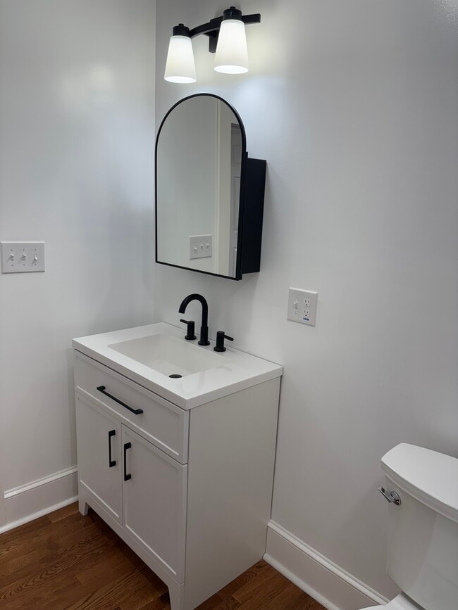 Photo - 901 Pike St Unidad Apt A