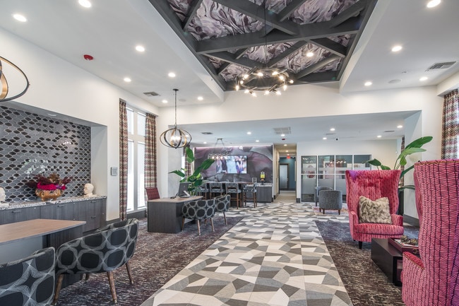 Elegant and Upscale Decor - Sage Stone at Arrowhead Apartments