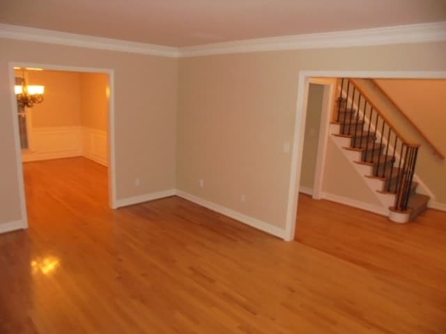 Foto - 2235 Saluda Ln NW