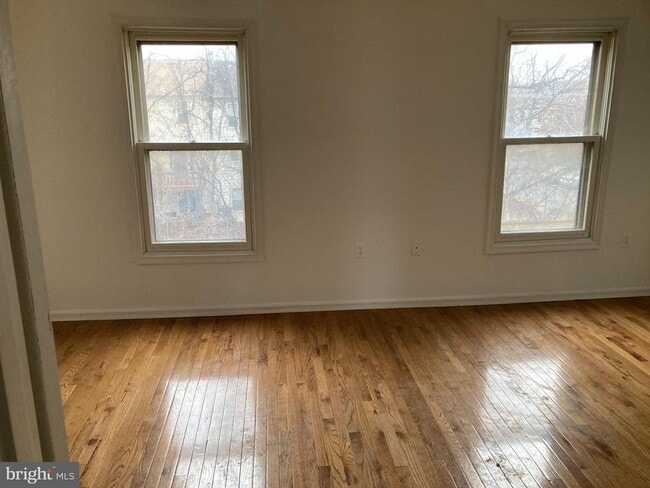 Photo - 14193 Royal Oak Ln