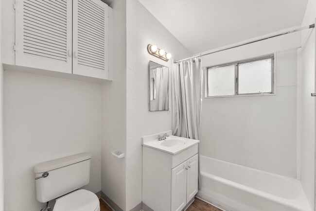 Photo - 6404 Stoneman Dr