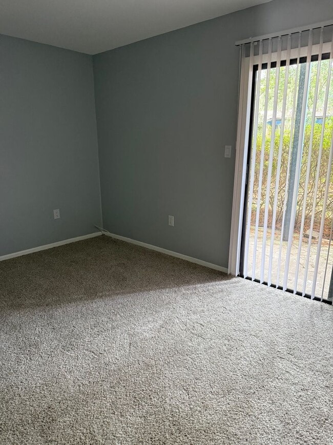 Photo - LEASE NOW AND ENJOY 50% OFF 2ND MONTH! Loc...