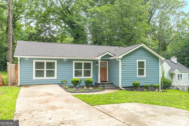 Photo - 983 Poplar St SW