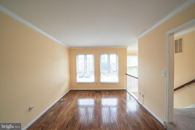 Photo - 10168 Turnberry Pl