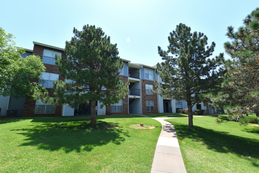 Pebble Creek Apartments