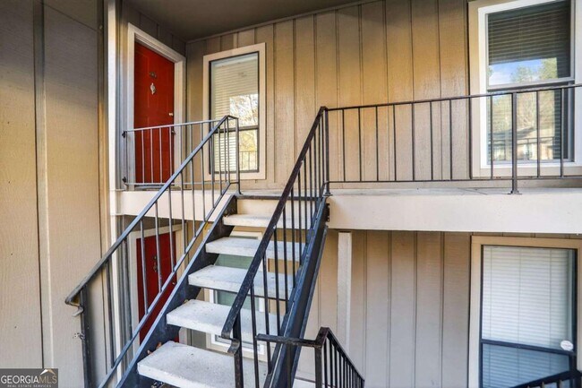 Photo - 8740 Roswell Rd Unit 9C