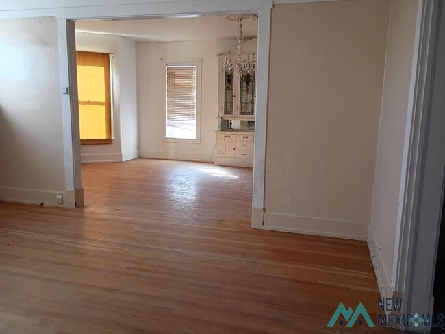 Photo - 320 S Zinc St