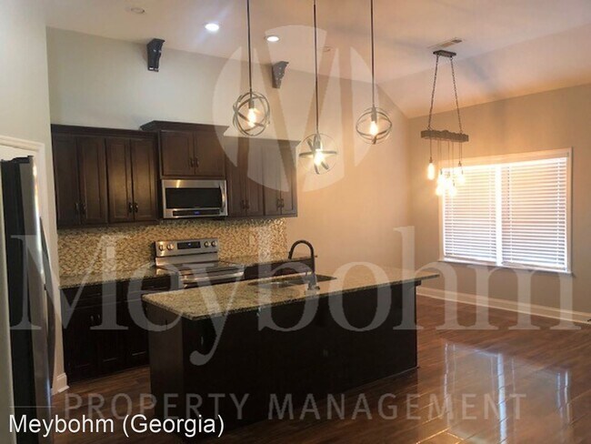 Photo - 5 br, 3 bath House - 716 Herrington Drive