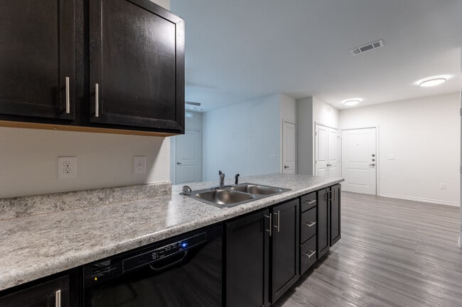 Photo - Sansom Bluff