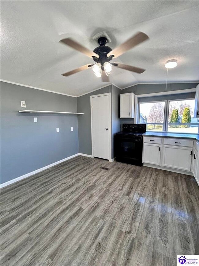 Photo - 55 Rhonda Ct