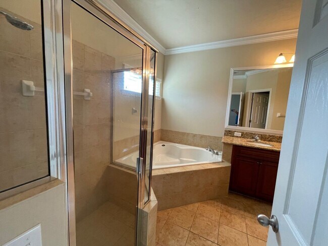 Photo - Great Home in Long Leaf