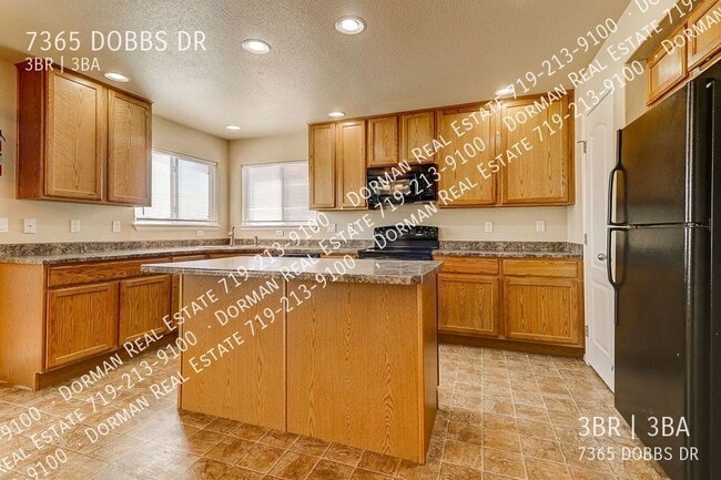 Photo - 7365 Dobbs Dr