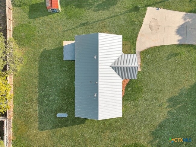 Photo - 1616 Lonesome