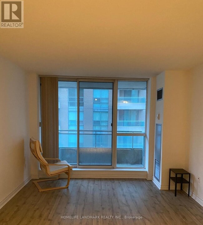 Photo - 29 Pemberton Ave Unité 1202