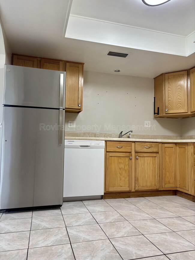 Photo - 929 Louisiana Ave
